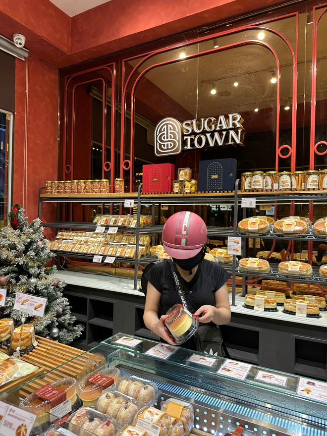 Tình trạng mới nhất tiệm bánh Sugar Town của nghệ sĩ Việt Hương- Ảnh 6. Tình trạng mới nhất tiệm bánh Sugar Town của nghệ sĩ Việt Hương- Ảnh 6.