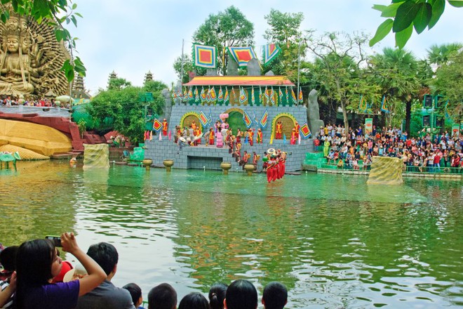 Vì sao Suối Tiên là ký ức tuổi thơ của nhiều người?- Ảnh 5. Vì sao Suối Tiên là ký ức tuổi thơ của nhiều người?- Ảnh 5.