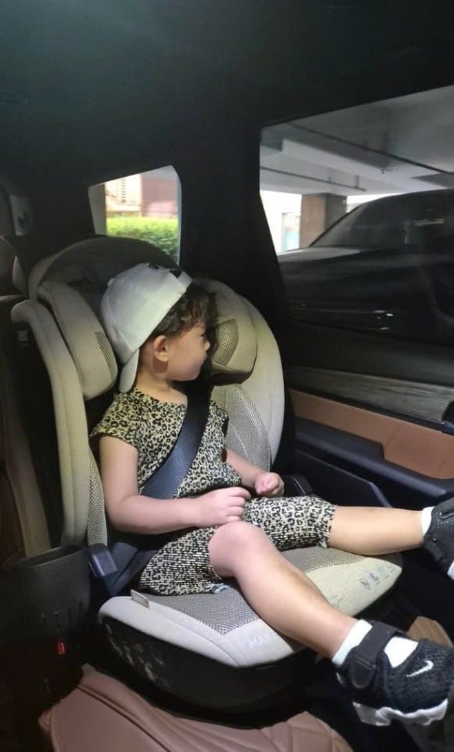 Top 5 thiết bị an toàn trên ô tô cho trẻ có giá thành chỉ từ 700k- Ảnh 17. Top 5 thiết bị an toàn trên ô tô cho trẻ có giá thành chỉ từ 700k- Ảnh 17.