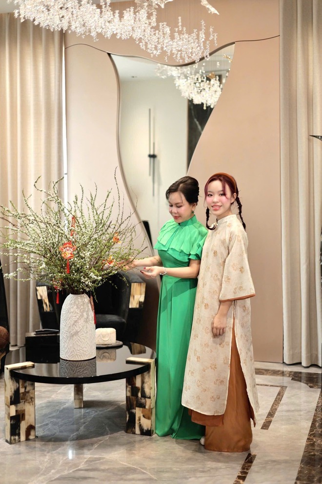 Thứ "độc nhất" trong biệt thự 300 tỷ của Việt Hương, cả thế giới chỉ có 1- Ảnh 7. Thứ "độc nhất" trong biệt thự 300 tỷ của Việt Hương, cả thế giới chỉ có 1- Ảnh 7.