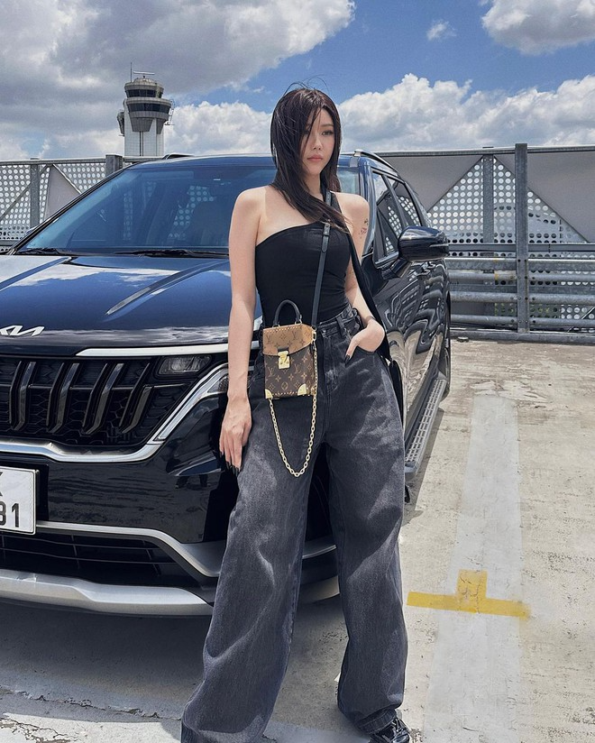 Tóc Tiên gọi MIN bằng "chị", cả cõi mạng đơ người- Ảnh 9. Tóc Tiên gọi MIN bằng "chị", cả cõi mạng đơ người- Ảnh 9.