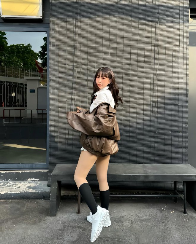 Tóc Tiên gọi MIN bằng "chị", cả cõi mạng đơ người- Ảnh 4. Tóc Tiên gọi MIN bằng "chị", cả cõi mạng đơ người- Ảnh 4.