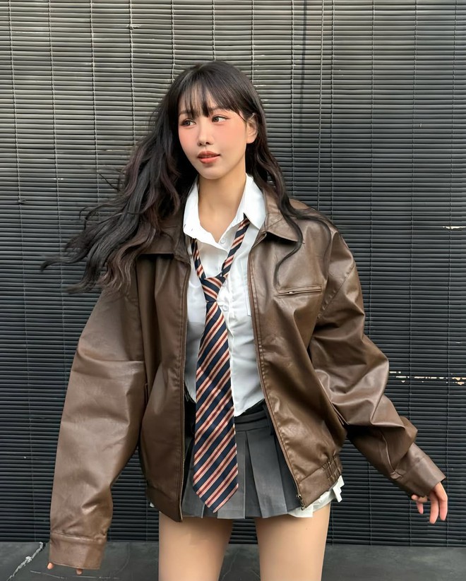 Tóc Tiên gọi MIN bằng "chị", cả cõi mạng đơ người- Ảnh 5. Tóc Tiên gọi MIN bằng "chị", cả cõi mạng đơ người- Ảnh 5.