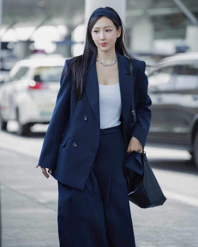 Tóc Tiên gọi MIN bằng "chị", cả cõi mạng đơ người- Ảnh 7. Tóc Tiên gọi MIN bằng "chị", cả cõi mạng đơ người- Ảnh 7.