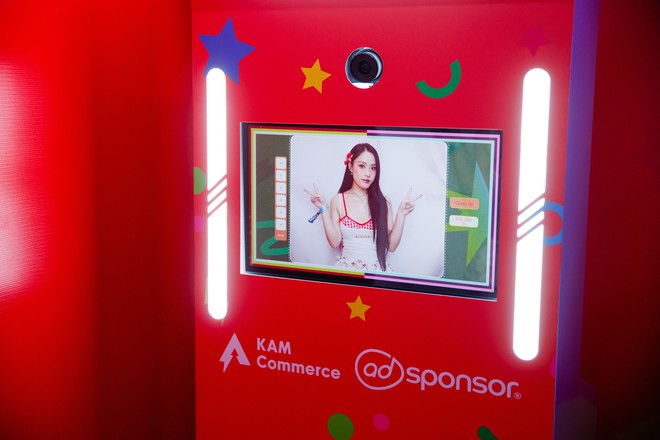 Bí kíp 'làm giàu' kỷ niệm tại WATERBOMB: Check-in KAM Booth, ảnh đẹp lấy ngay và phần thưởng giá trị không thể bỏ lỡ!- Ảnh 10. Bí kíp 'làm giàu' kỷ niệm tại WATERBOMB: Check-in KAM Booth, ảnh đẹp lấy ngay và phần thưởng giá trị không thể bỏ lỡ!- Ảnh 10.