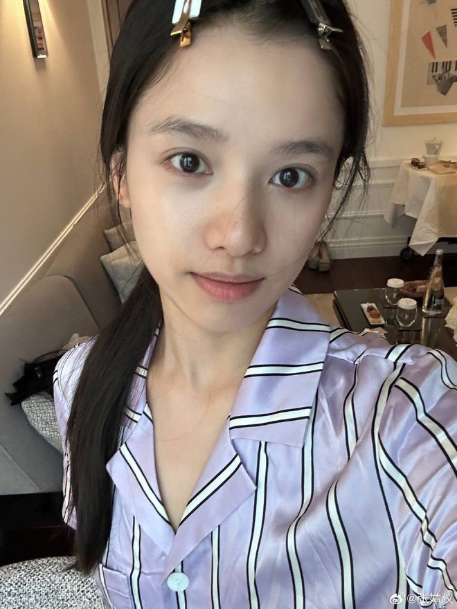 Xuất hiện nữ thần mặt mộc mới- Ảnh 11. Xuất hiện nữ thần mặt mộc mới- Ảnh 11.