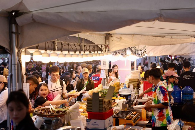 WATERBOMB đã kết thúc nhưng dư âm rực rỡ vẫn “níu chân” khiến ai cũng muốn quay lại mùa tới- Ảnh 9.
