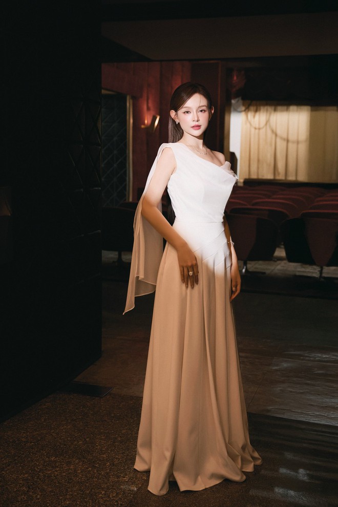 Đôi tai của "búp bê không tuổi", vợ chủ chuỗi khách sạn nổi tiếng TP.HCM nói lên tất cả- Ảnh 6. Đôi tai của "búp bê không tuổi", vợ chủ chuỗi khách sạn nổi tiếng TP.HCM nói lên tất cả- Ảnh 6.