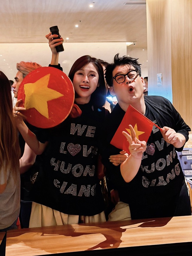Dàn sao Việt sang Thái ủng hộ Hương Giang: Khí thế hừng hực trước thềm Chung kết Miss Universe!- Ảnh 2.