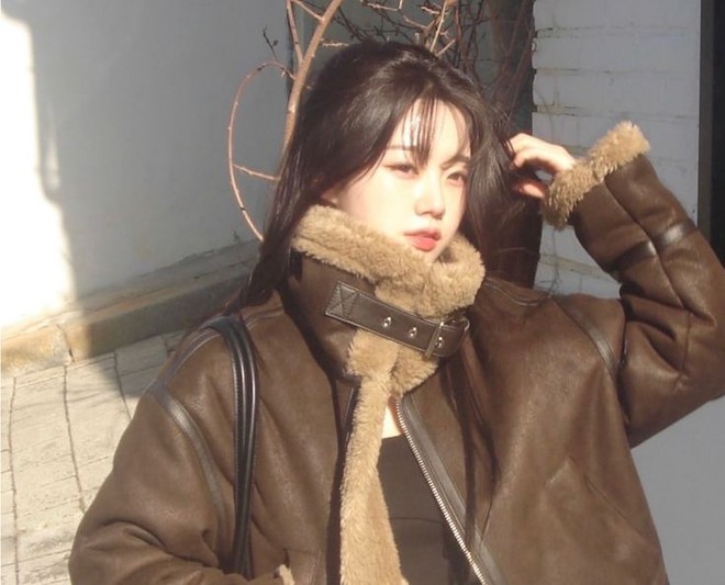 5 mẫu áo khoác "đốn tim" gái Hàn: Ấm áp, sành điệu, phối cùng quần jeans hay chân váy đều hợp- Ảnh 21.