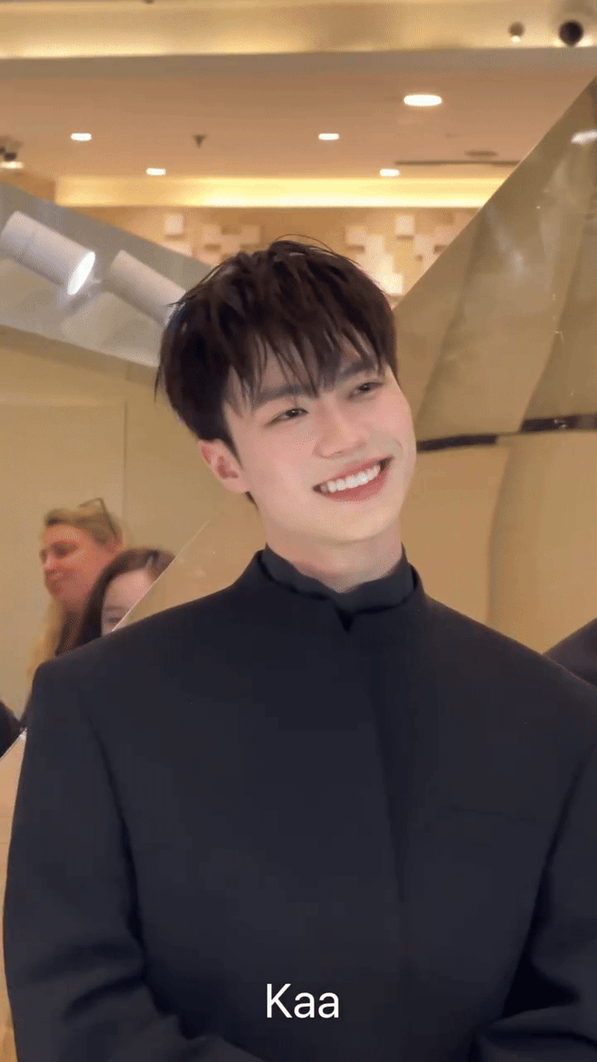 Vbiz nổi lên 1 mỹ nam 2K5 đẹp trai như hoàng tử, đặc biệt là không “dầu mỡ”- Ảnh 7.