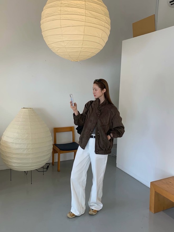 5 mẫu áo khoác "đốn tim" gái Hàn: Ấm áp, sành điệu, phối cùng quần jeans hay chân váy đều hợp- Ảnh 4.