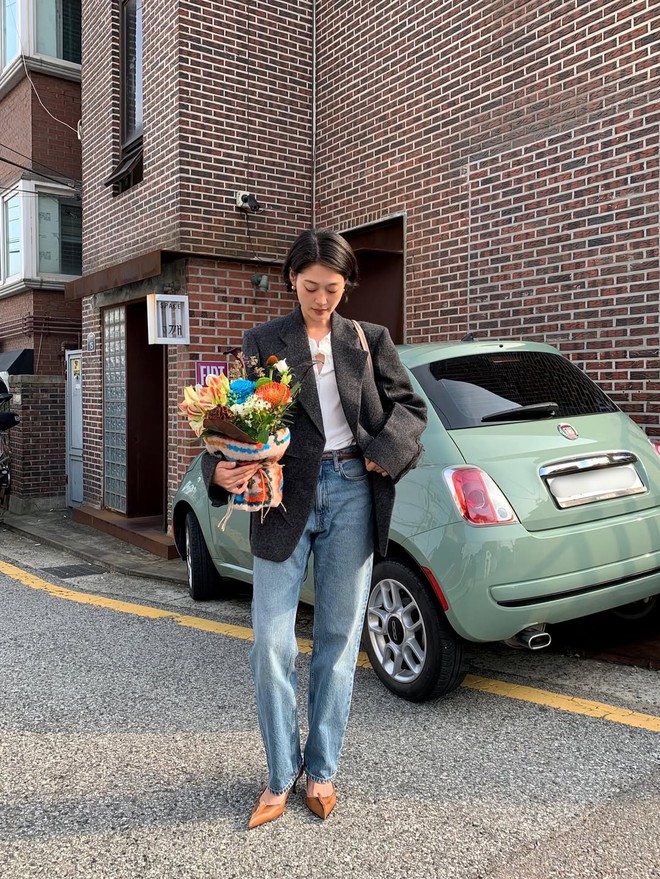 5 mẫu áo khoác "đốn tim" gái Hàn: Ấm áp, sành điệu, phối cùng quần jeans hay chân váy đều hợp- Ảnh 15.