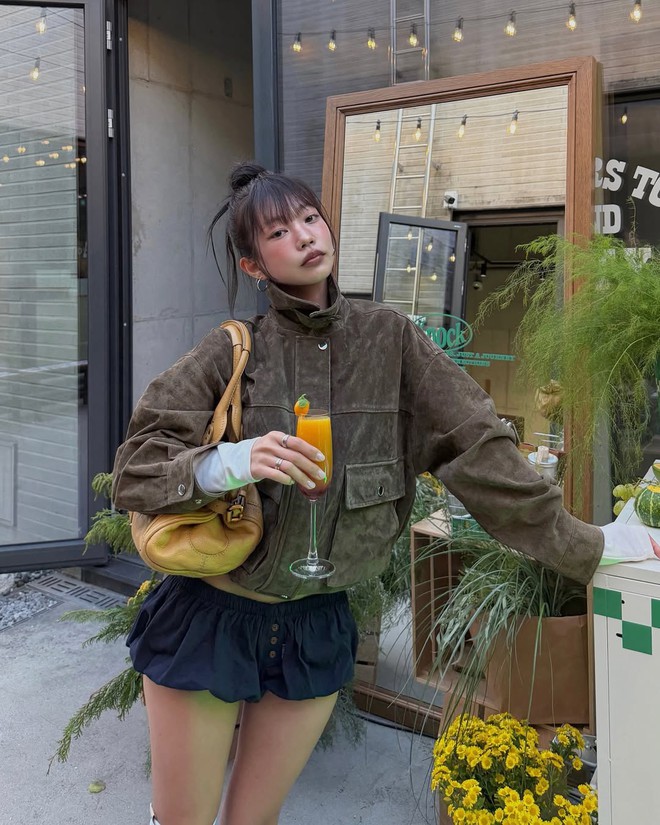 5 mẫu áo khoác "đốn tim" gái Hàn: Ấm áp, sành điệu, phối cùng quần jeans hay chân váy đều hợp- Ảnh 2.