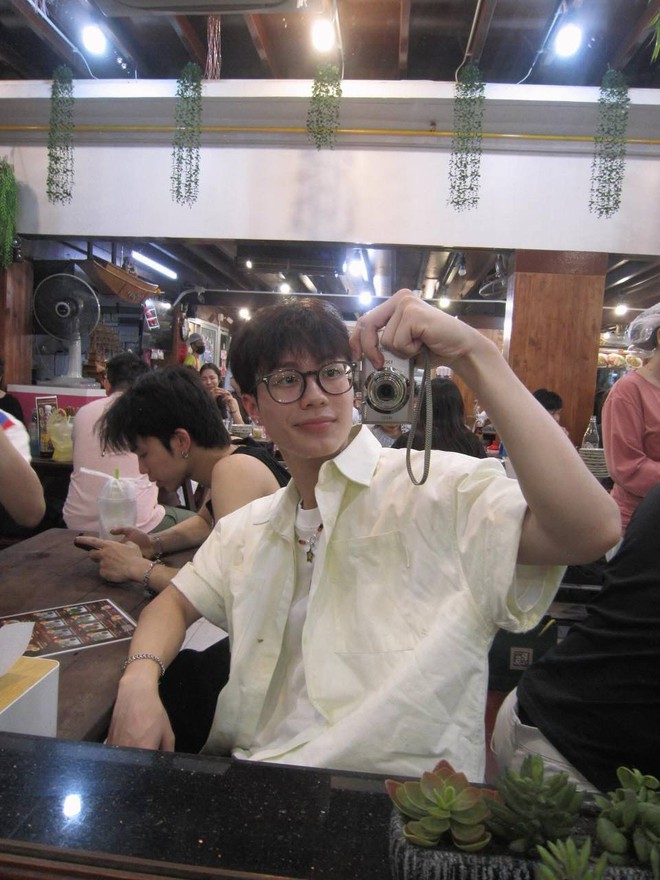 Vbiz nổi lên 1 mỹ nam 2K5 đẹp trai như hoàng tử, đặc biệt là không “dầu mỡ”- Ảnh 22.