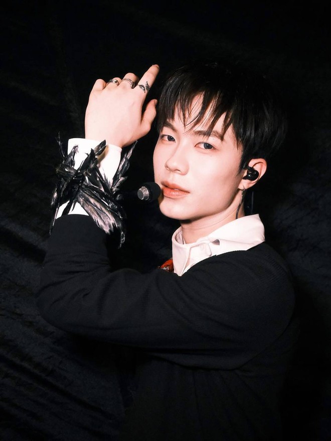 Vbiz nổi lên 1 mỹ nam 2K5 đẹp trai như hoàng tử, đặc biệt là không “dầu mỡ”- Ảnh 19.