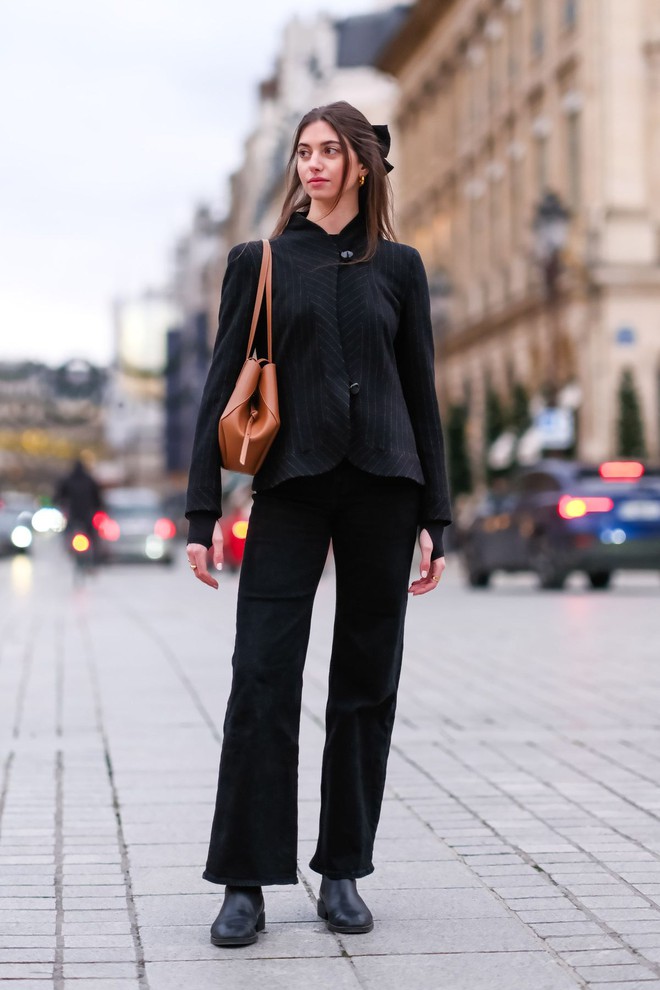 3 kiểu boots mùa lạnh khiến chân bạn thon dài hơn dù không đi cao gót- Ảnh 3.