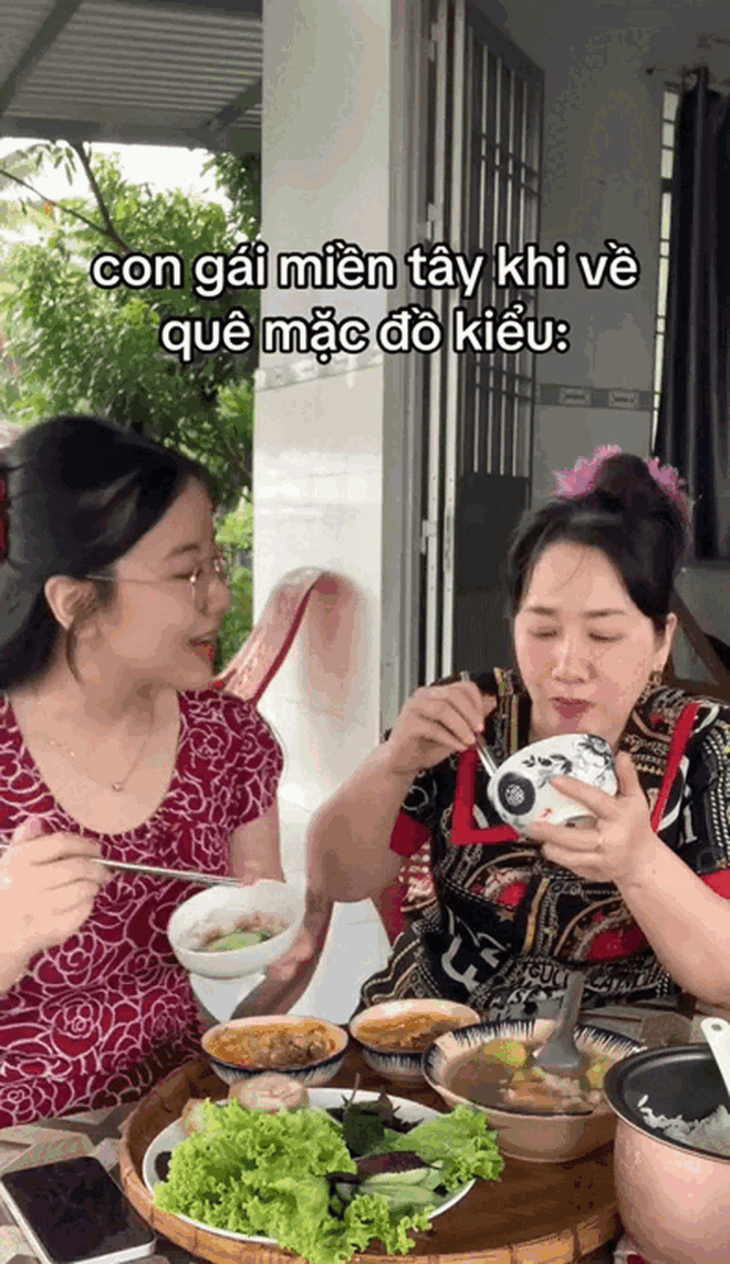 Cả nước thắc mắc: Sao con gái ở miền Tây mê thứ này vậy?- Ảnh 1.