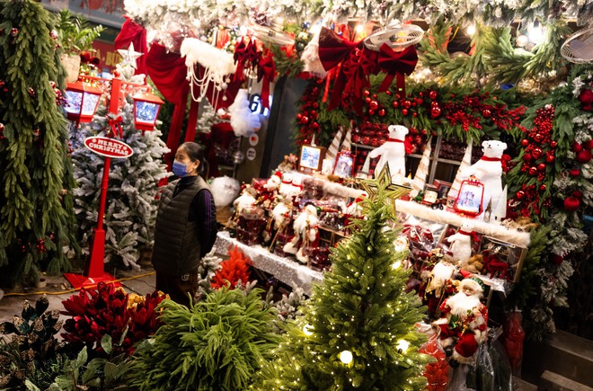 Clip: Giáng sinh Hàng Mã năm nay đỉnh thế!- Ảnh 13.