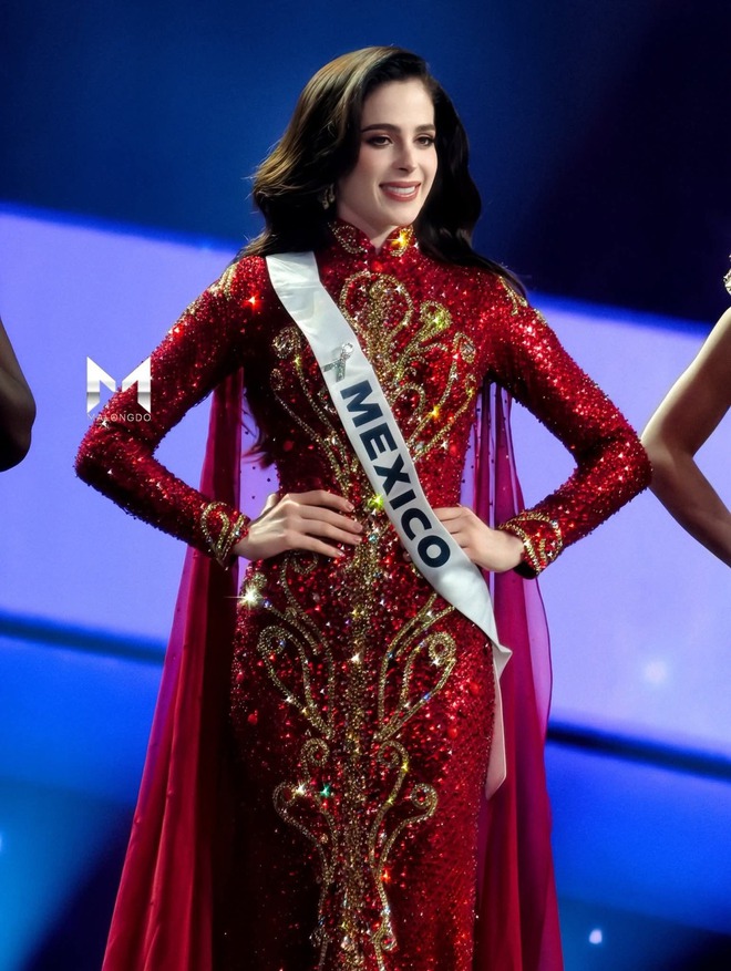 Liên hoàn phốt ở Miss Universe: Tân Hoa hậu bị tố đăng quang nhờ quan hệ, nghi rò rỉ ảnh thân mật cùng Chủ tịch- Ảnh 1.