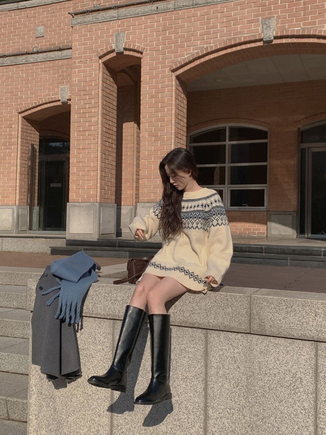5 cách diện boots giúp nàng "hack" chiều cao, tăng khí chất- Ảnh 2.