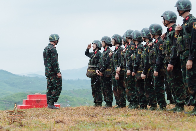 Tập cuối Sao Nhập Ngũ 2025: Hoà Minzy bật khóc, Diệu Nhi nghẹn giọng nói câu này- Ảnh 2.