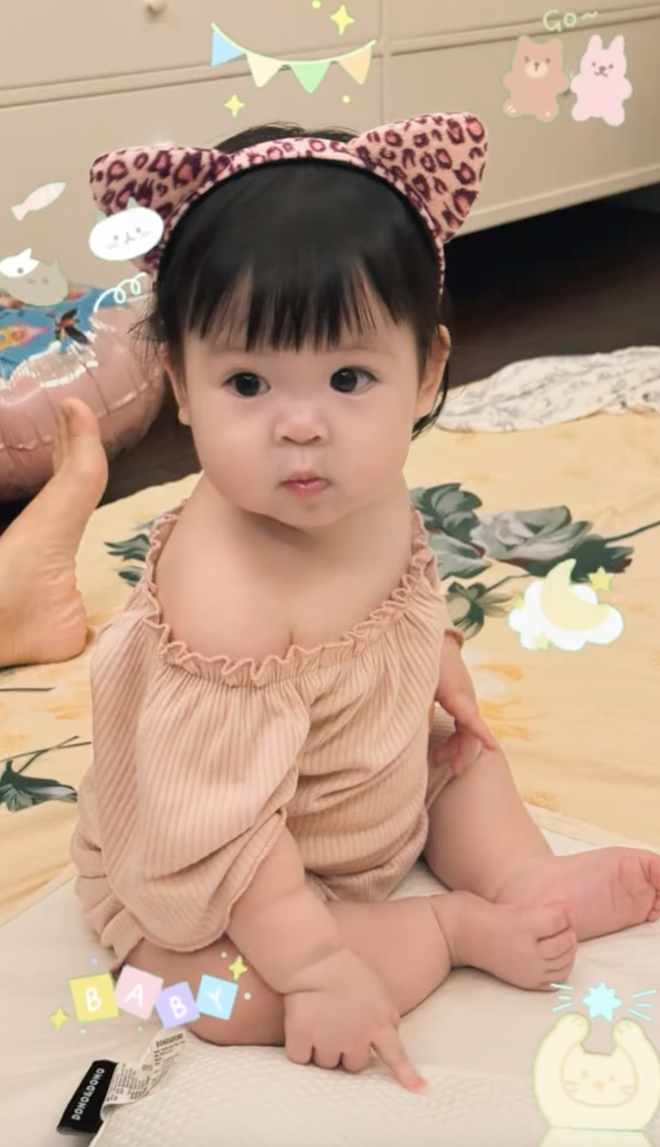 Con gái Đỗ Mỹ Linh không giống mẹ thì giống ai?- Ảnh 3.