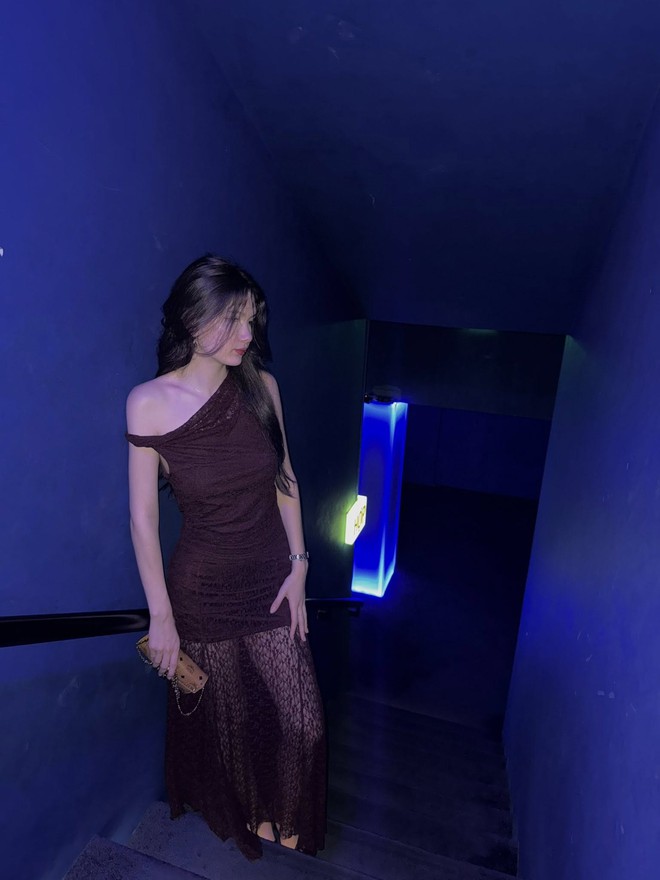 Em gái thủ môn Lâm Tây hồi nhỏ xinh như thiên thần, 18 tuổi thành mỹ nhân cao gần 1m80, quyến rũ ngỡ ngàng- Ảnh 6.