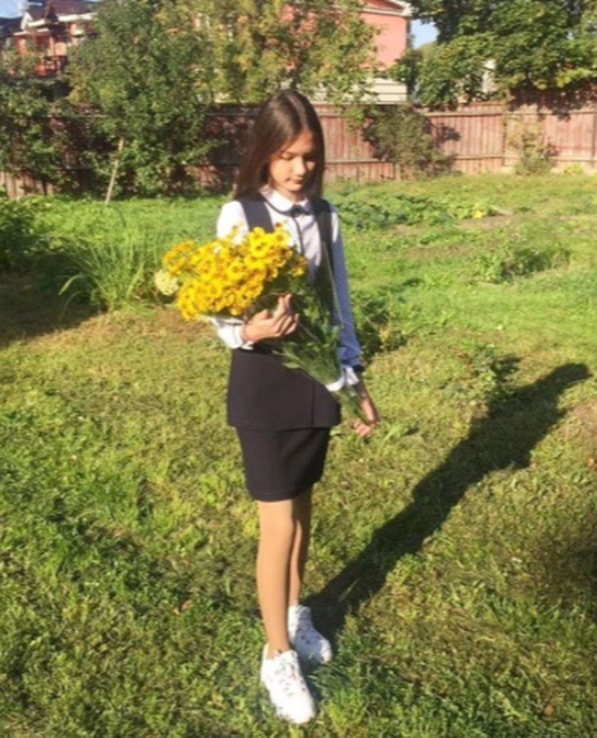 Em gái thủ môn Lâm Tây hồi nhỏ xinh như thiên thần, 18 tuổi thành mỹ nhân cao gần 1m80, quyến rũ ngỡ ngàng- Ảnh 3.