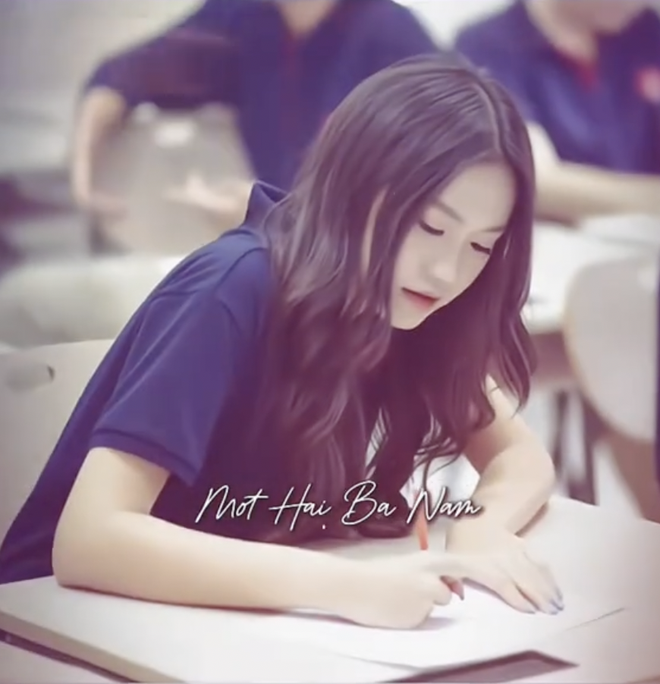 Gấp 3 visual khi nhà Doãn Hải My hội tụ: Mẹ U50 trẻ đẹp, vợ Văn Hậu ngọt ngào, em trai là hotboy Marie Curie!- Ảnh 2. Gấp 3 visual khi nhà Doãn Hải My hội tụ: Mẹ U50 trẻ đẹp, vợ Văn Hậu ngọt ngào, em trai là hotboy Marie Curie!- Ảnh 2.