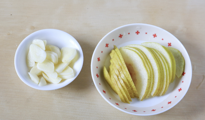 Chân gà sốt Thái hương lê: Món "nhắm chơi chơi" mà hết veo cả đĩa- Ảnh 3. Chân gà sốt Thái hương lê: Món "nhắm chơi chơi" mà hết veo cả đĩa- Ảnh 3.