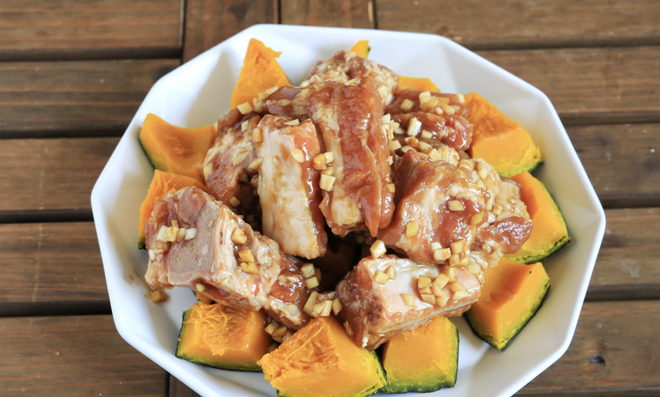 Mẹ cứ ướp sườn rồi làm món hấp kiểu này, cả nhà ăn sạch nồi, con nhỏ cũng mê- Ảnh 11.