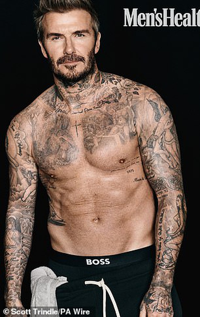 Con trai Beckham chế giễu Ronaldo sau màn phát ngôn gây sốc: "Mặt Beckham đẹp, còn lại bình thường, tôi thì... hoàn hảo"- Ảnh 3.