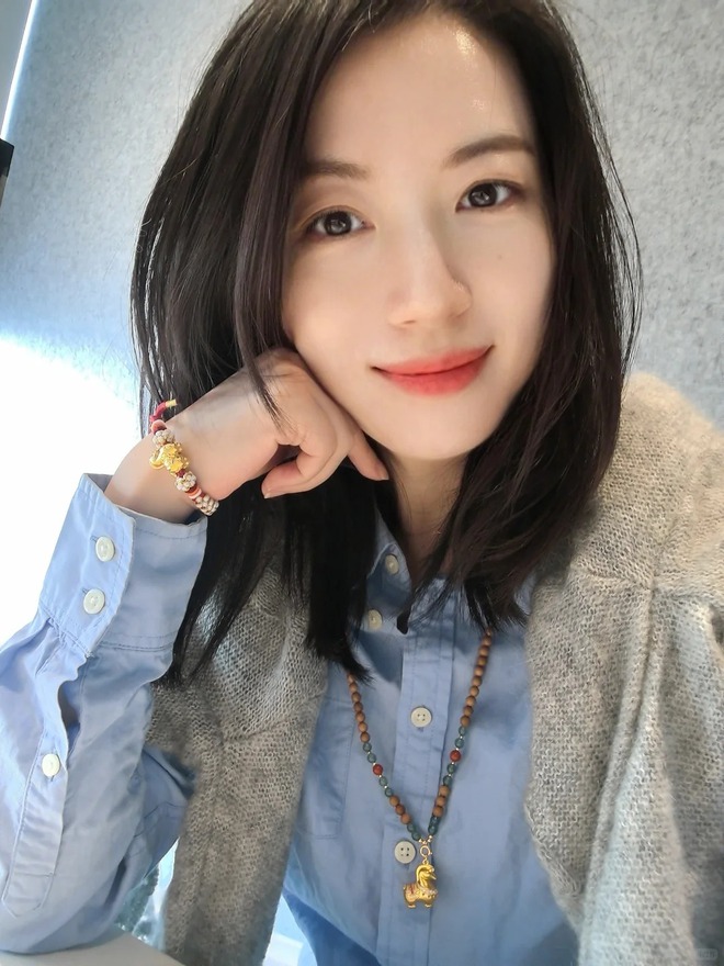 Vòng tay con giáp, mặt dây chuyền tuổi mình: Mẹo nhỏ để chị em “đổi gió” tài vận cuối năm- Ảnh 4.