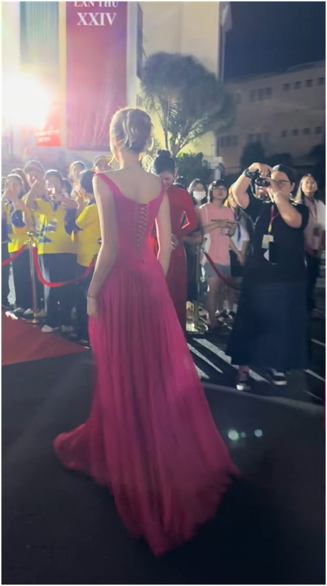 Vợ Anh Đức khiến quá khứ của chồng "dậy sóng" trở lại- Ảnh 2.