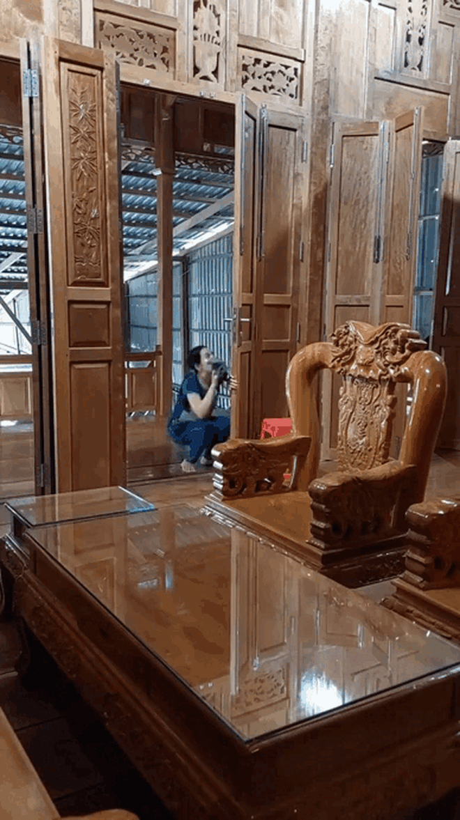 Trung bình 1 ngày dọn nhà ở miền Tây, cả nước "hoa mắt chóng mặt"- Ảnh 4. Trung bình 1 ngày dọn nhà ở miền Tây, cả nước "hoa mắt chóng mặt"- Ảnh 4.