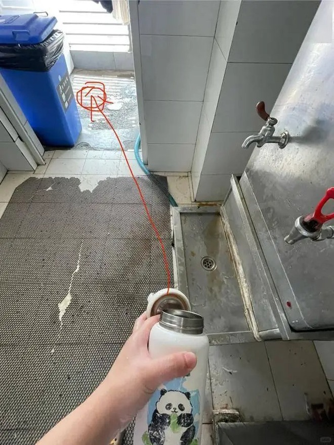 4 thứ tuyệt đối KHÔNG đựng trong bình giữ nhiệt, ai vẫn làm sẽ phải hối hận- Ảnh 6.