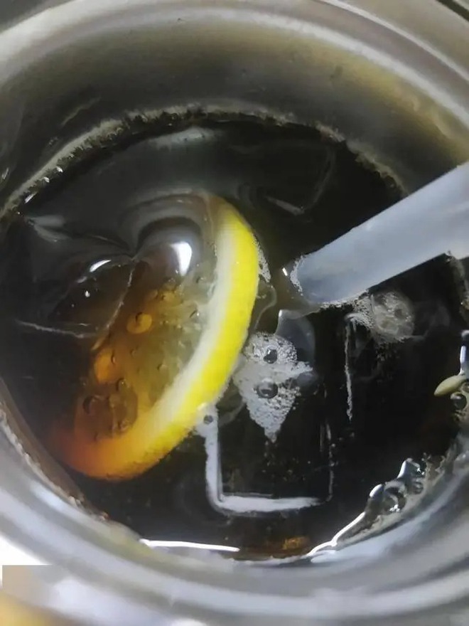 4 thứ tuyệt đối KHÔNG đựng trong bình giữ nhiệt, ai vẫn làm sẽ phải hối hận- Ảnh 4.