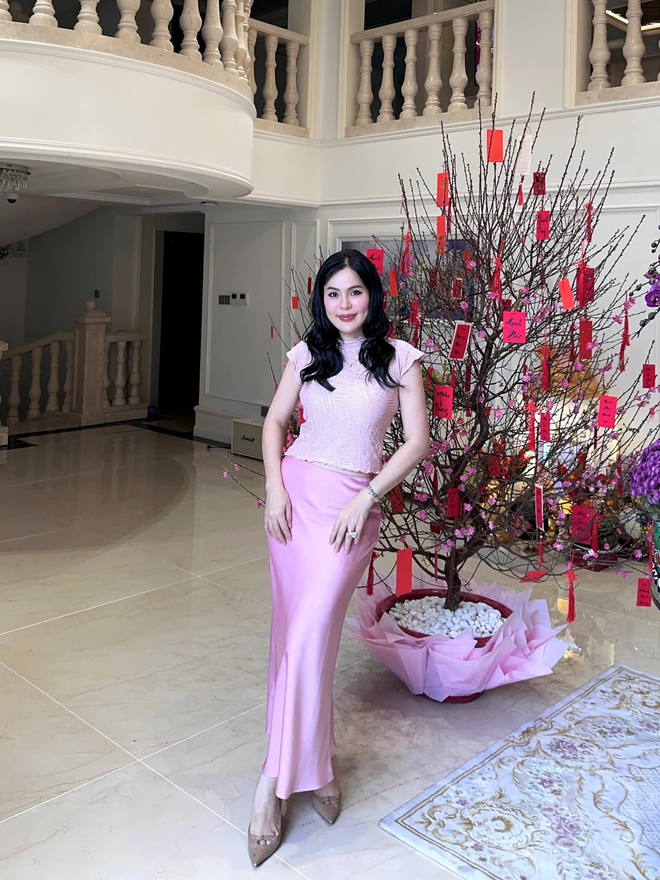 200 tỷ của doanh nhân Phương Lê và NSƯT Vũ Luân- Ảnh 12.