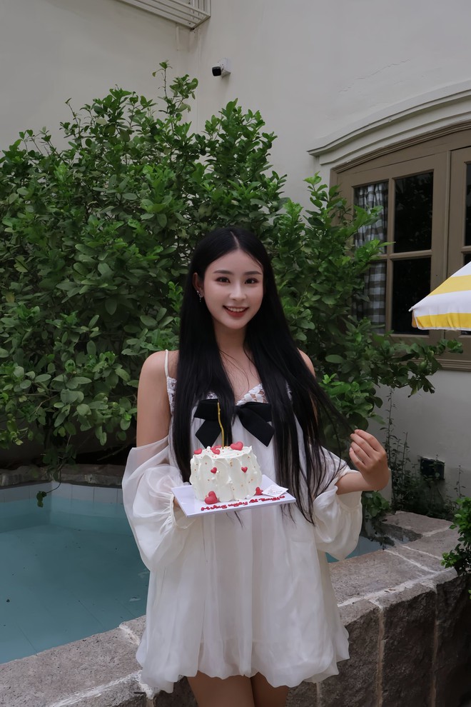 Cô gái Lạng Sơn “điên tình” ở Cách Em 1 Milimet: Ngoài đời yêu dancer tầm cỡ thế giới, hơn 16 tuổi- Ảnh 4. Cô gái Lạng Sơn “điên tình” ở Cách Em 1 Milimet: Ngoài đời yêu dancer tầm cỡ thế giới, hơn 16 tuổi- Ảnh 4.