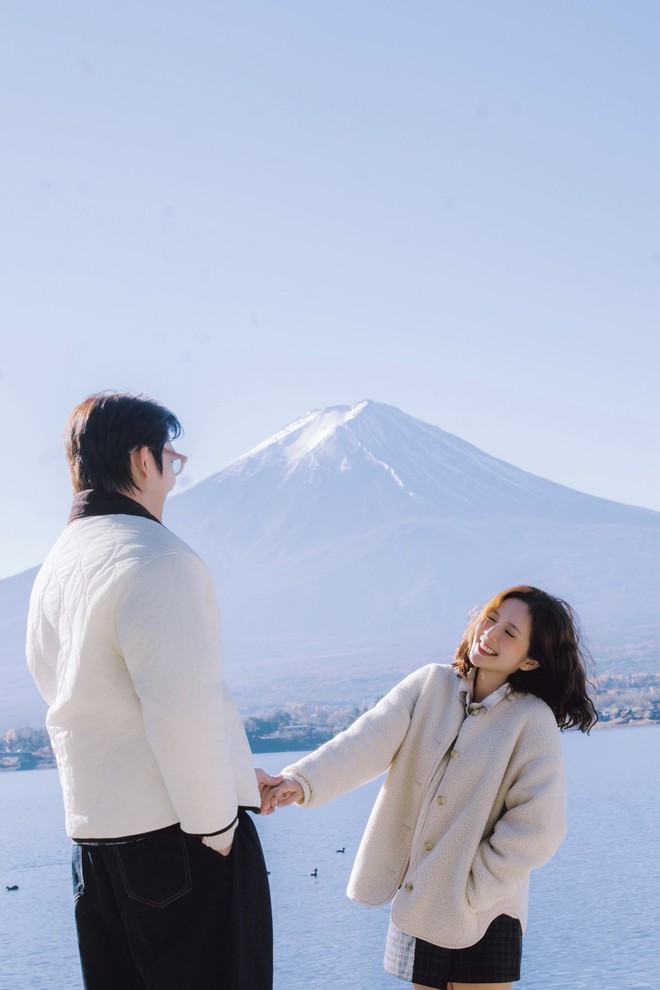 Quá mê đôi vợ chồng đẹp nhất vũ trụ VFC: Visual "tuyệt đối điện ảnh", chemistry nhìn là yêu luôn!- Ảnh 10. Quá mê đôi vợ chồng đẹp nhất vũ trụ VFC: Visual "tuyệt đối điện ảnh", chemistry nhìn là yêu luôn!- Ảnh 10.