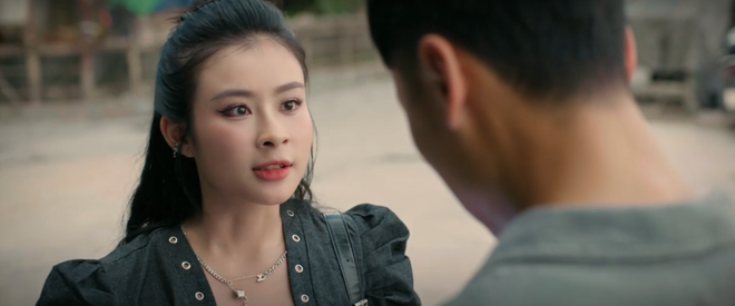 Cô gái Lạng Sơn “điên tình” ở Cách Em 1 Milimet: Ngoài đời yêu dancer tầm cỡ thế giới, hơn 16 tuổi- Ảnh 2. Cô gái Lạng Sơn “điên tình” ở Cách Em 1 Milimet: Ngoài đời yêu dancer tầm cỡ thế giới, hơn 16 tuổi- Ảnh 2.