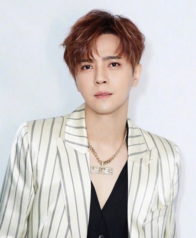 Ca sĩ T. bị cấm diễn toàn quốc làm xét nghiệm ADN, nhận kết quả mà "ú oà ngỡ ngàng"- Ảnh 2. Ca sĩ T. bị cấm diễn toàn quốc làm xét nghiệm ADN, nhận kết quả mà "ú oà ngỡ ngàng"- Ảnh 2.