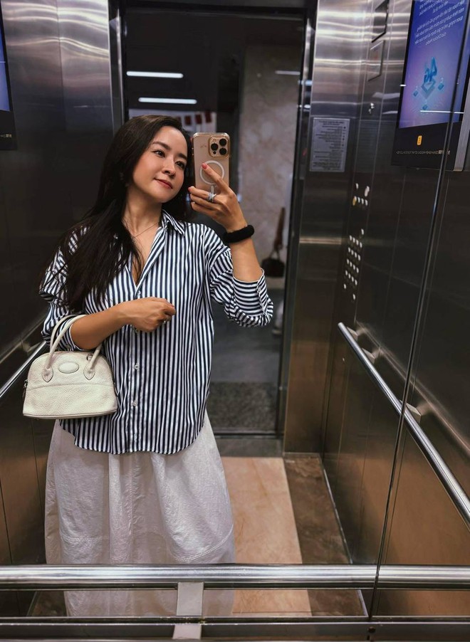 Nhan sắc của nữ diễn viên U40 khiến Huyền Lizzie dè chừng- Ảnh 12. Nhan sắc của nữ diễn viên U40 khiến Huyền Lizzie dè chừng- Ảnh 12.