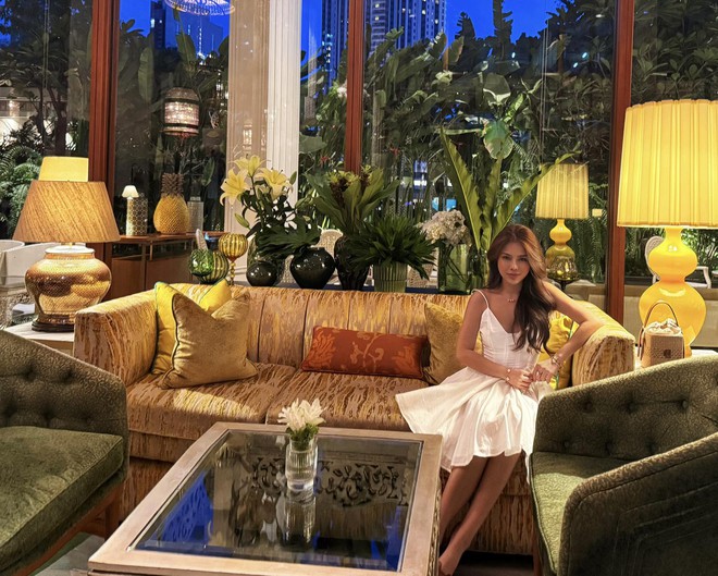 Nhà thiết kế, TikToker đi tìm mẹ sau 31 năm bị bỏ rơi đang dậy sóng là ai?- Ảnh 4. Nhà thiết kế, TikToker đi tìm mẹ sau 31 năm bị bỏ rơi đang dậy sóng là ai?- Ảnh 4.