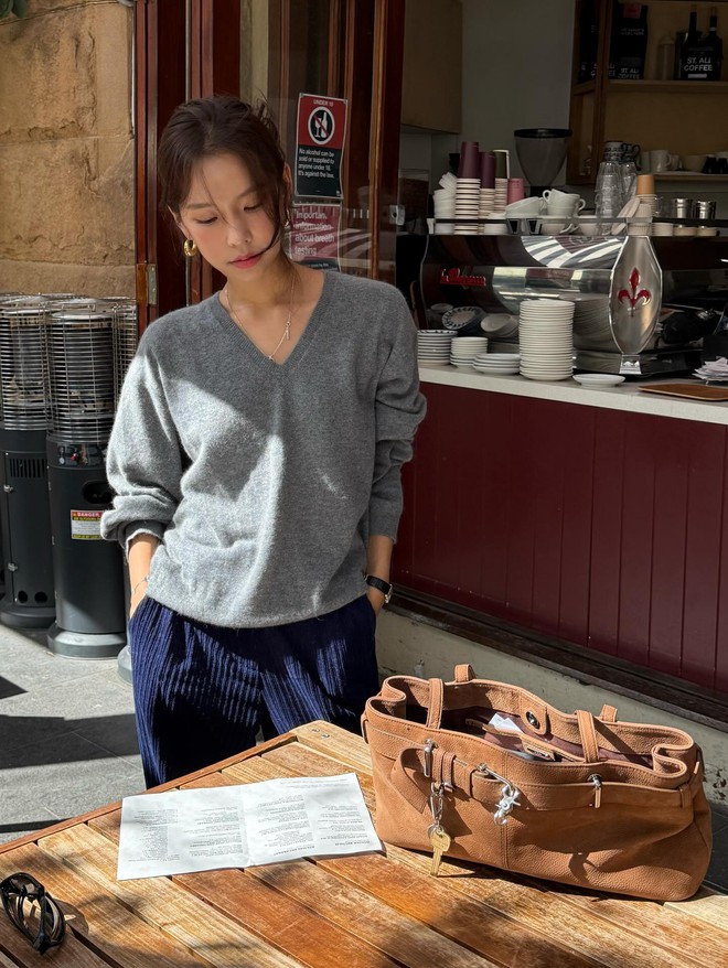 Không thể làm ngơ trước 5 item dẫn đầu xu hướng mùa đông này, có hết là sành điệu mọi lúc- Ảnh 8. Không thể làm ngơ trước 5 item dẫn đầu xu hướng mùa đông này, có hết là sành điệu mọi lúc- Ảnh 8.