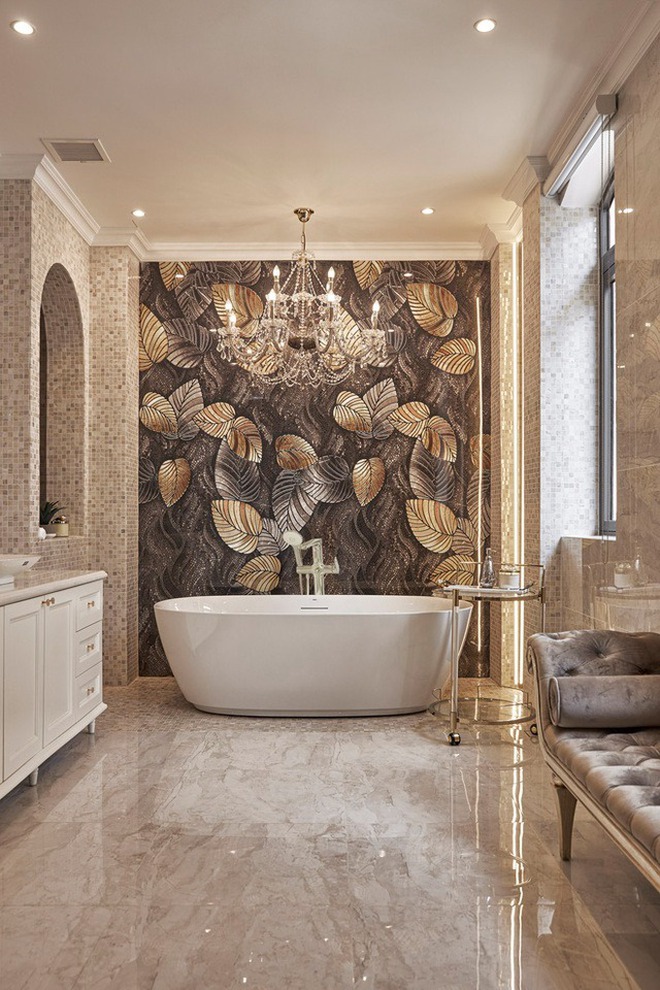 Phi vụ ngốn 10 tỷ của Hoa hậu Hương Giang- Ảnh 23. Phi vụ ngốn 10 tỷ của Hoa hậu Hương Giang- Ảnh 23.