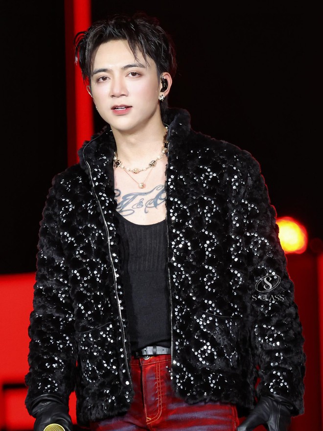 Sơn Tùng M-TP và SOOBIN lại va nhau, thế thắng thuộc về ai?- Ảnh 16.