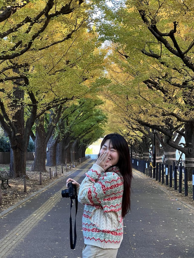 TikToker Lệ Thuỵ "hẹn hò" người hơn 11 tuổi, từng có mối tình 6 năm chia tay vì mâu thuẫn tài chính- Ảnh 5. TikToker Lệ Thuỵ "hẹn hò" người hơn 11 tuổi, từng có mối tình 6 năm chia tay vì mâu thuẫn tài chính- Ảnh 5.