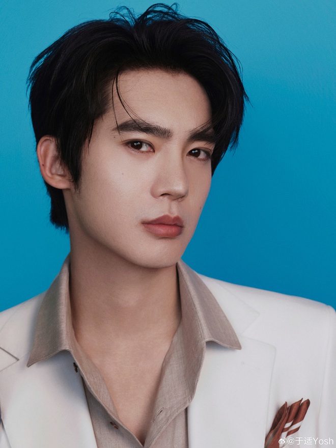 Lưu Diệc Phi "ngã vào lưới tình" của mỹ nam kém 9 tuổi tai tiếng nhất Cbiz?- Ảnh 2. Lưu Diệc Phi "ngã vào lưới tình" của mỹ nam kém 9 tuổi tai tiếng nhất Cbiz?- Ảnh 2.